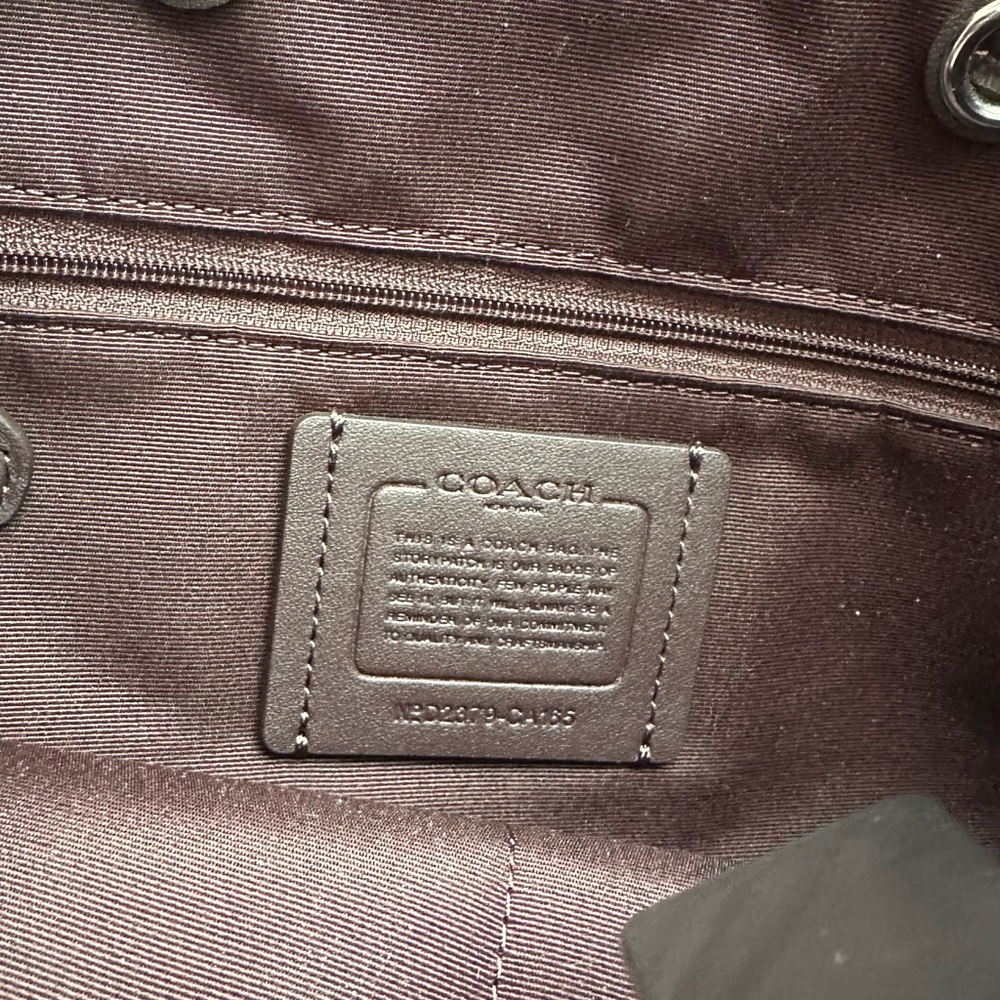 NWTS Coach Andy Tote w/Horse & Carriage Light Raspberry pebbled leather - Picture 10 of 16